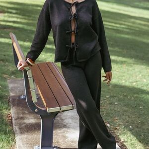 Women’s Odell Knit set